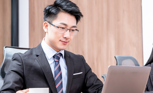 房建項(xiàng)目管理崗位職責(zé)任職要求(2篇范文) 房建項(xiàng)目管理崗位職責(zé)任職要求(2篇范文)