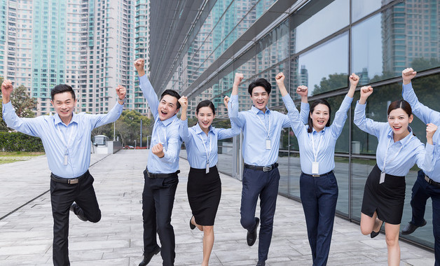 政府財(cái)政項(xiàng)目負(fù)責(zé)人崗位職責(zé)要求(2篇范文)