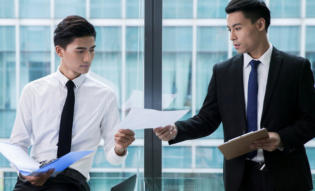 資產(chǎn)經(jīng)營管理崗位職責(zé)(2篇范文)