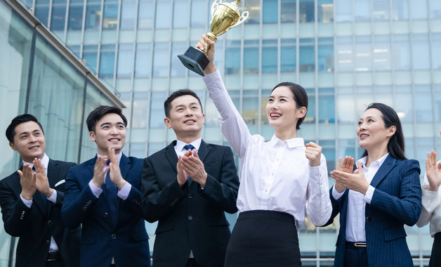 修正藥業(yè)集團(tuán)公司簡介(50篇范文) 修正藥業(yè)集團(tuán)公司簡介(50篇范文)