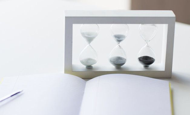 審計干部實行經(jīng)濟責(zé)任述職報告十二篇