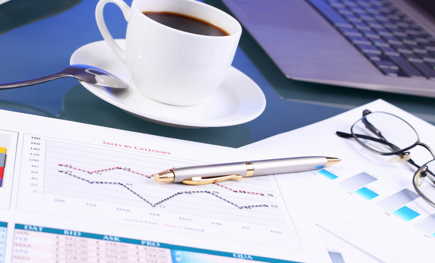 縣醫(yī)院領(lǐng)導(dǎo)班子述職報告十二篇