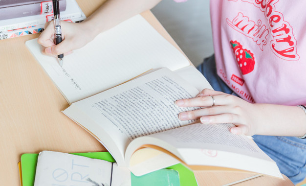 指甲油公司簡(jiǎn)介(50篇范文) 指甲油公司簡(jiǎn)介(50篇范文)