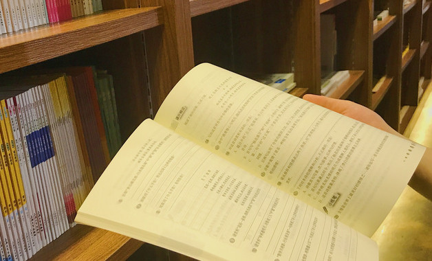 酒店前臺(tái)工作計(jì)劃報(bào)告八篇