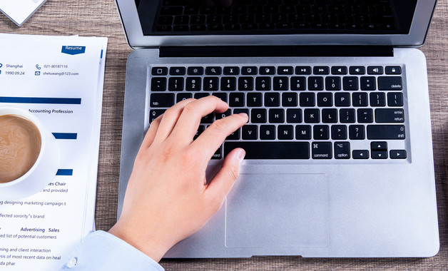 公務(wù)員年度考核個人述職報告七篇