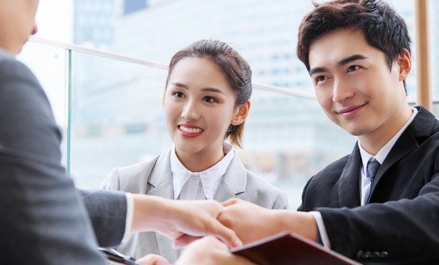 行業(yè)平面設(shè)計(jì)崗位職責(zé)(2篇范文) 行業(yè)平面設(shè)計(jì)崗位職責(zé)(2篇范文)