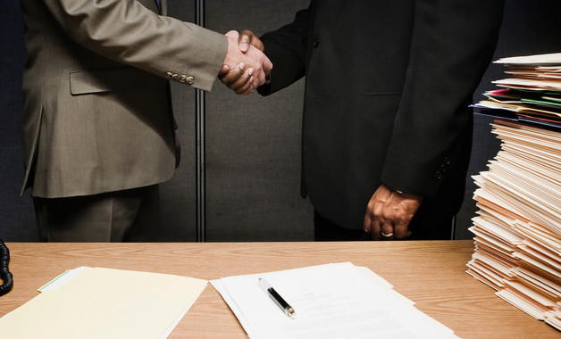 開學升旗主持詞模板(5篇范文) 開學升旗主持詞模板(5篇范文)