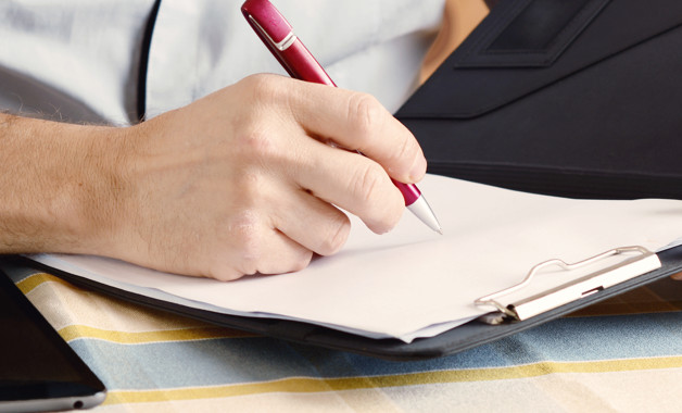 總經(jīng)理個人年度述職報告十二篇