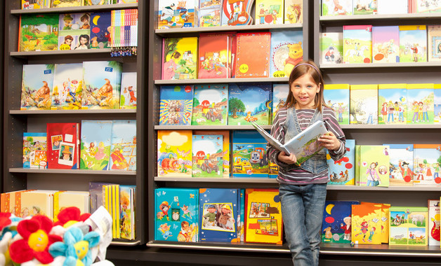 裝飾公司員工工作報告十二篇