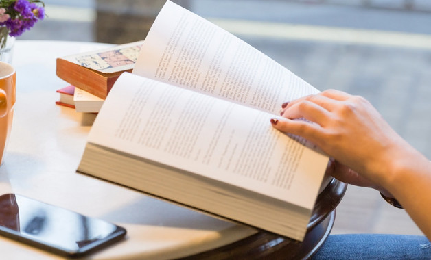 2024大學(xué)生村官個(gè)人年度述職報(bào)告十二篇